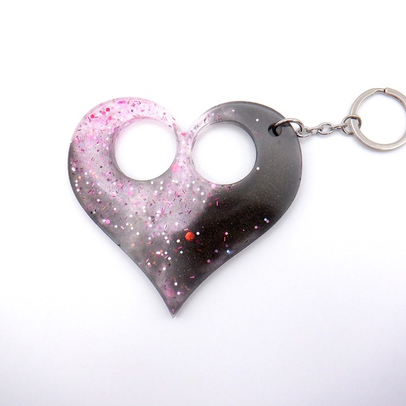 SELF-DEFENSE KEYCHAIN - Picture 2 of 5